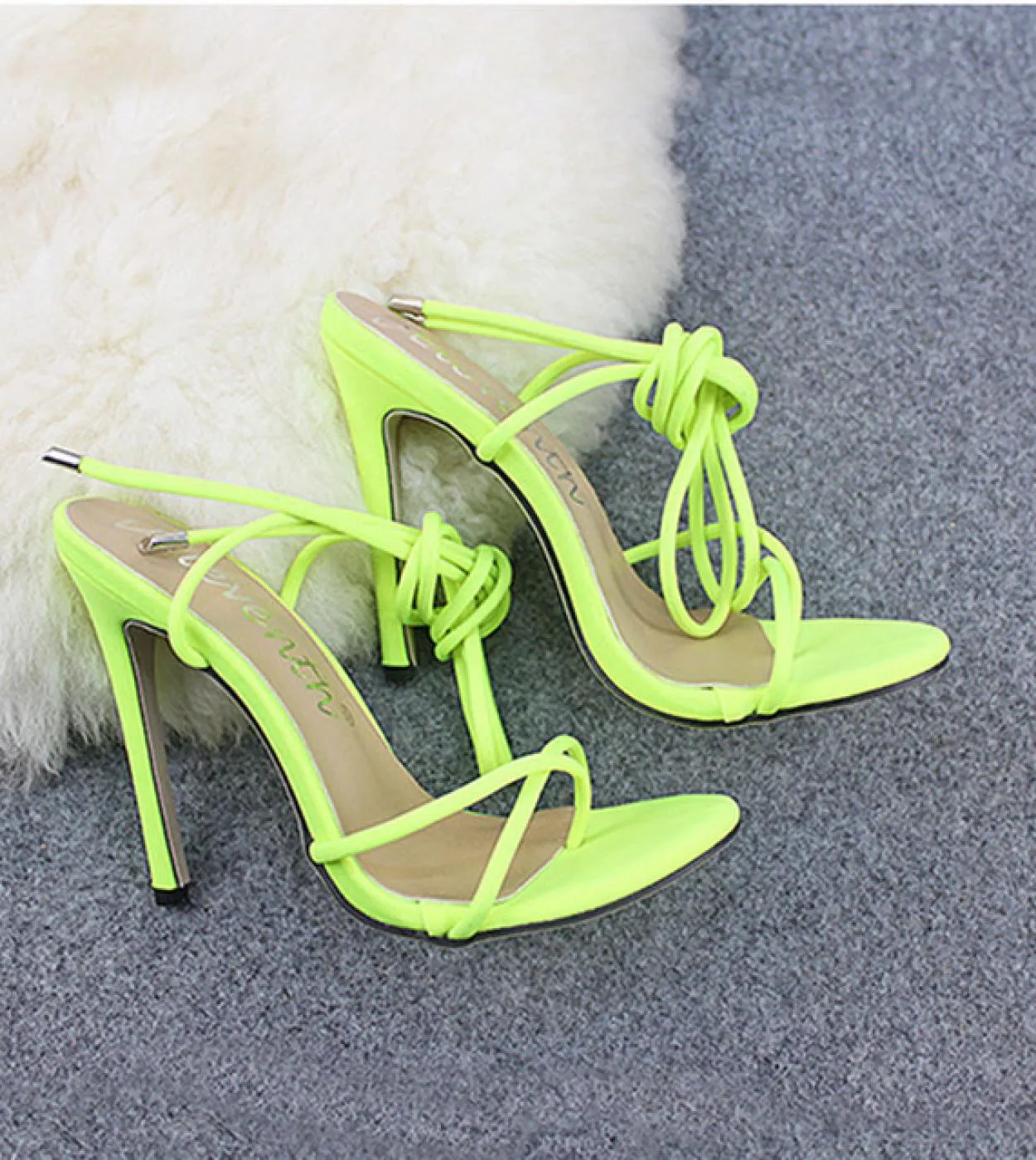 2023 Plus Size 43 Sandali estivi Donna 12cm Tacchi alti Cinturino Sandali verde neon Nightclub Scarpe fetish Lady Stripper Pu