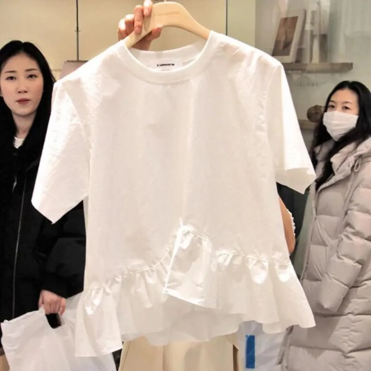 2023 T-shirt a maniche corte con cuciture peplo e girocollo da donna nuove da donna