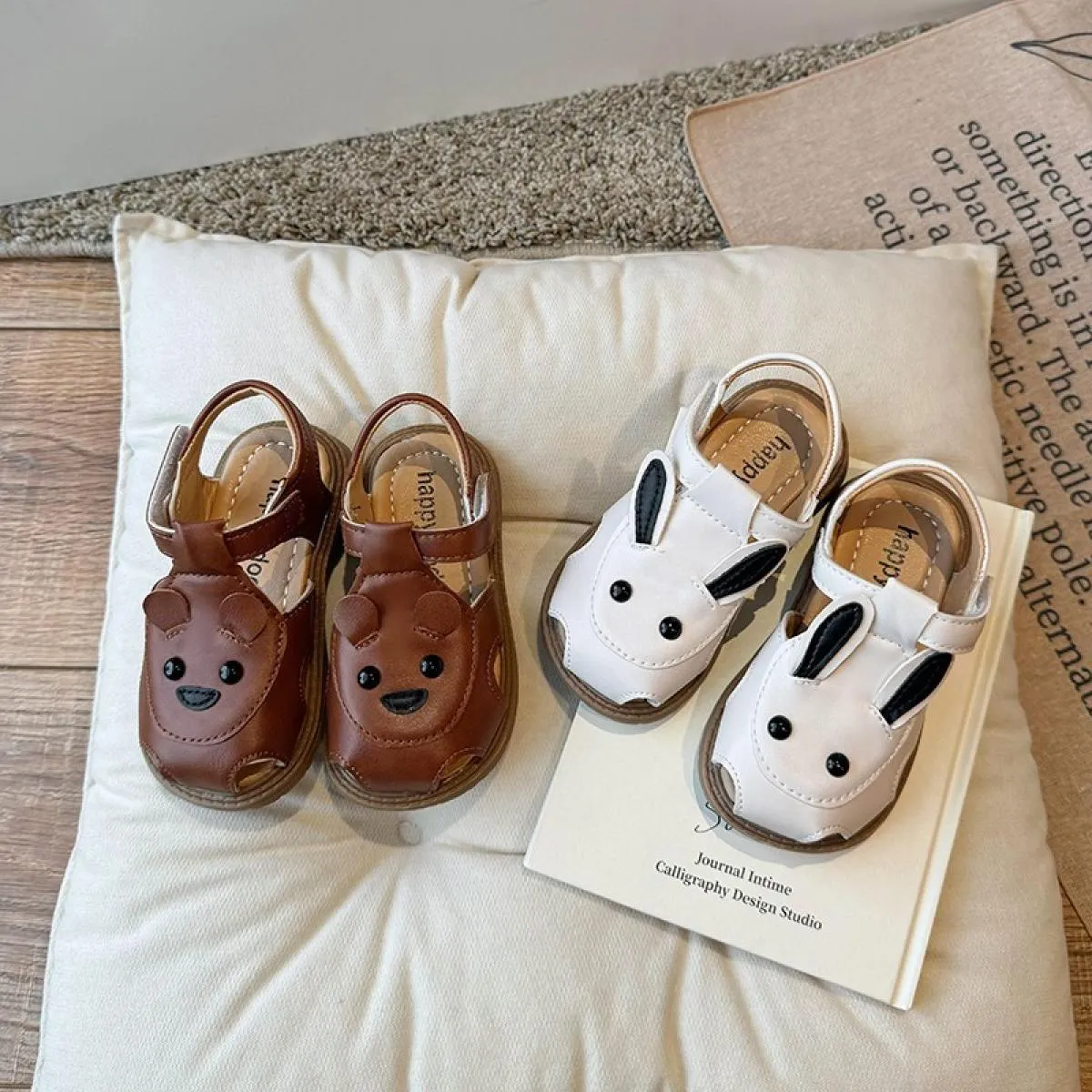 Bellissimi sandali per bambini Bambini Summer Bunny Girls Scarpe da ballo per feste Fondo morbido antiscivolo Baby Brown Bear Ra