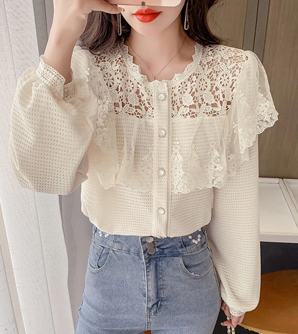 Camicetta di pizzo Camicia elegante da donna a maniche lunghe autunno Camicetta bianca da donna con cuciture arricciate Camicett