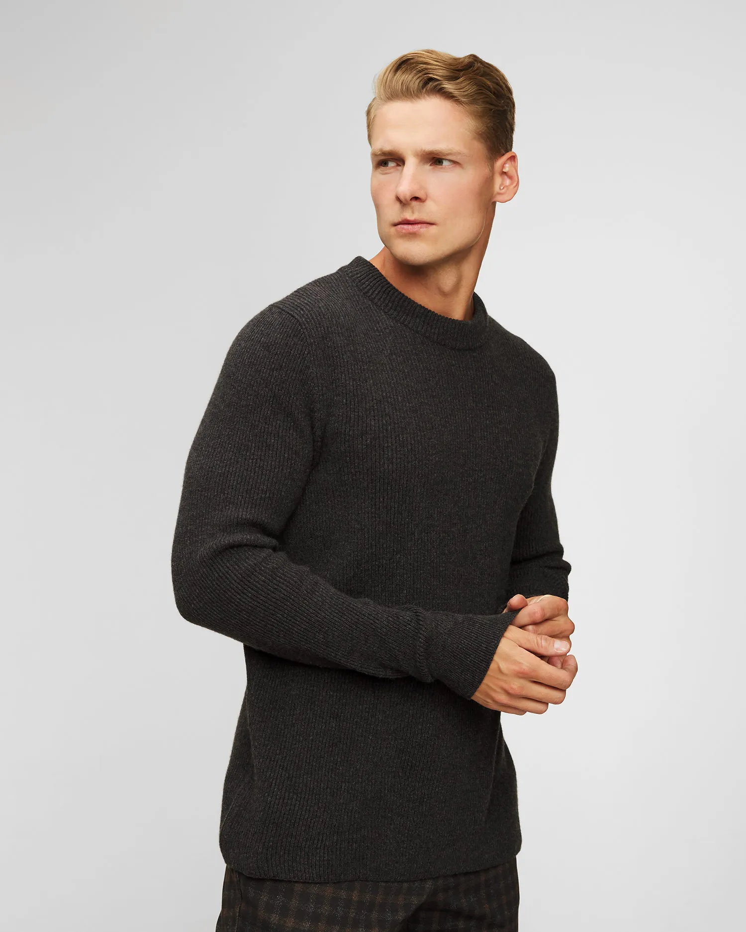 Maglione in cashmere da uomo Johnstons of Elgin kap05144ha71654-ha7165