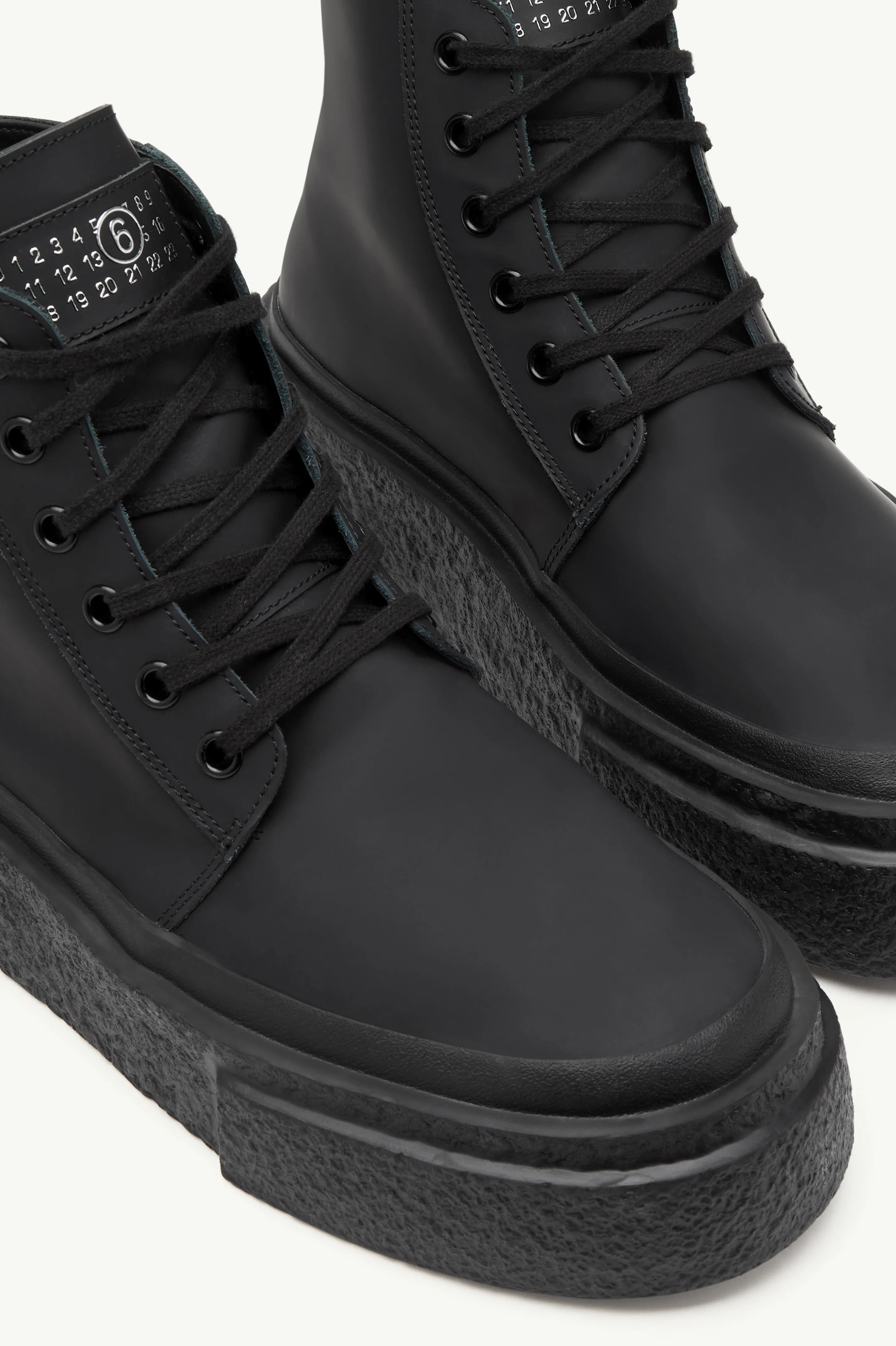 Sneakers stringate in pelle